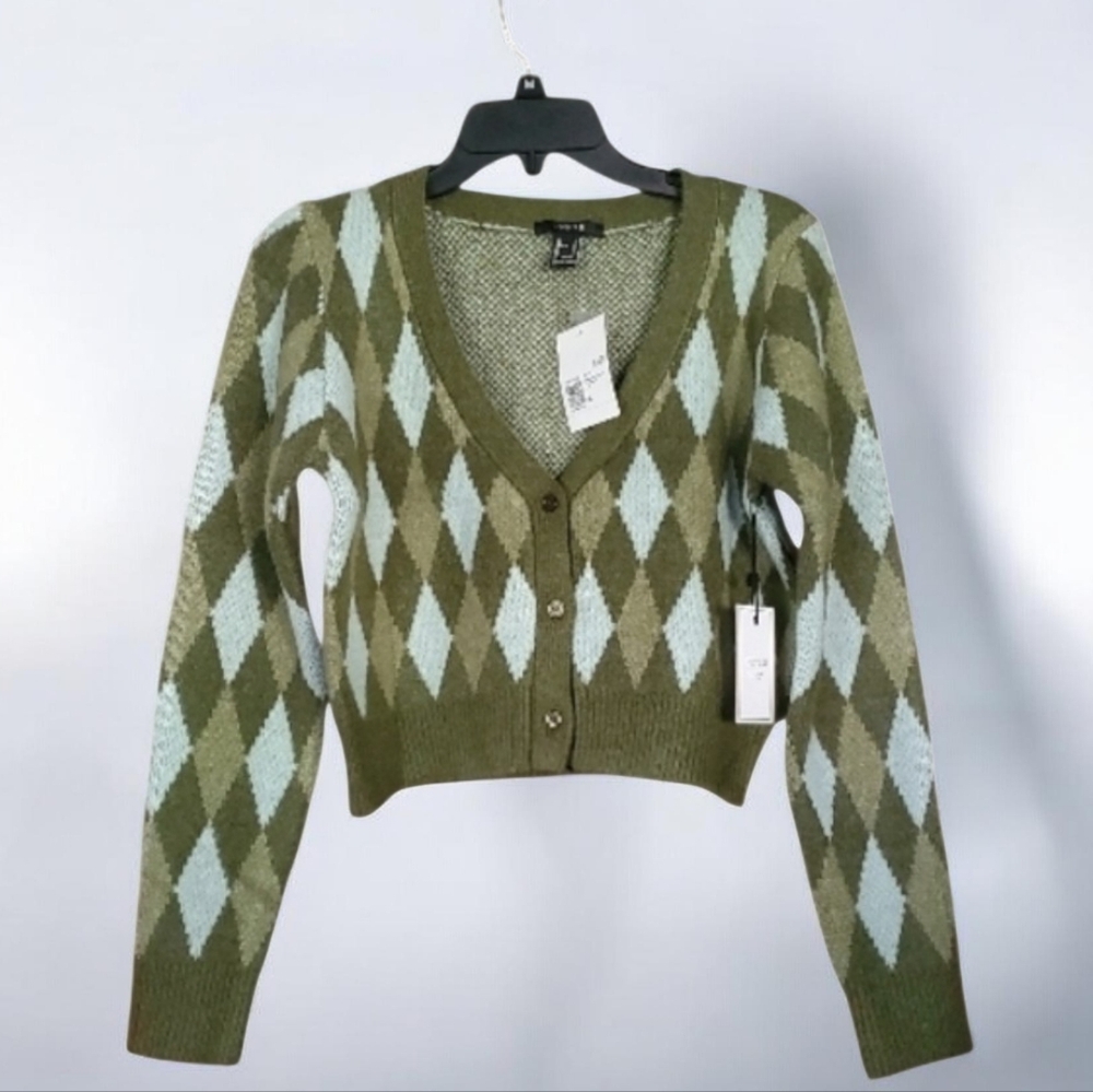 V-Neck Cropped Argyle Cardigan Sweater